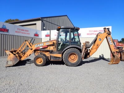 Case 580SN Loader Backhoe