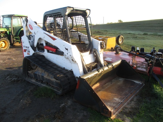 2019 T650 Bobcat Compact Skid Steer Track Loader