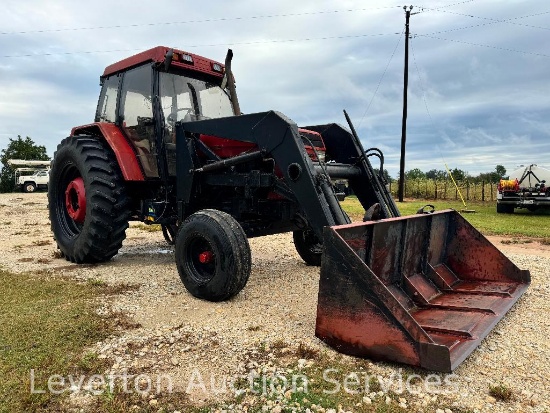 1996 Case 5230 Tractor