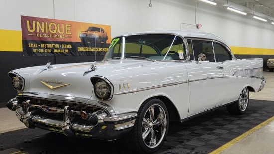 1957 Chevrolet 210 2dr Hardtop - COLD A/C