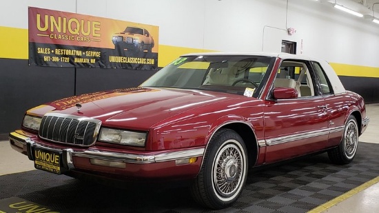1993 Buick Riviera 2dr - Clean Carfax with LOW Mileage!