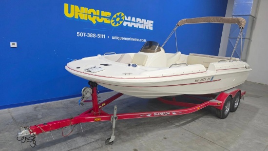 2004 Glastron DX205 Deck Boat BR 20FT