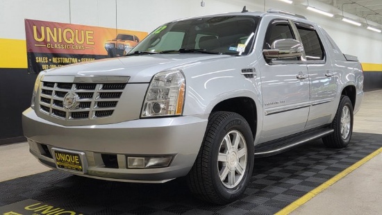 2012 Cadillac Escalade EXT All Wheel Drive - 6.2L Vortec Engine, Fully Loaded