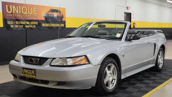 2004 Ford Mustang Convertible - Fully Loaded, Cold A/C