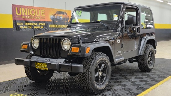 2004 Jeep Wrangler X 4x4 - Reliable 4.0-liter Inline-Six Engine