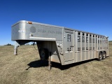 2001 Wilson Livestock Trailer