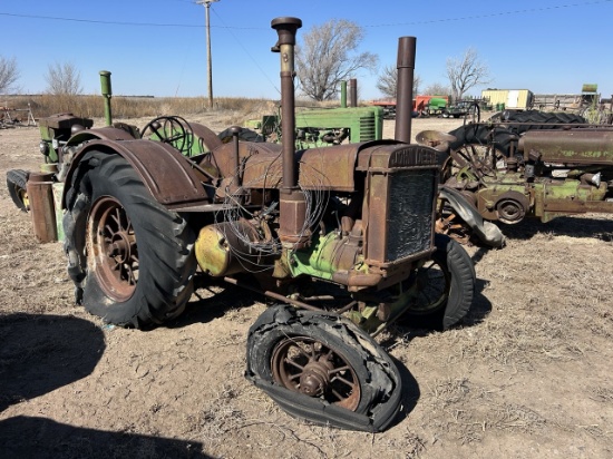 John Deere D
