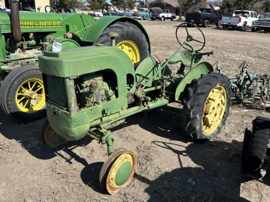 John Deere LA