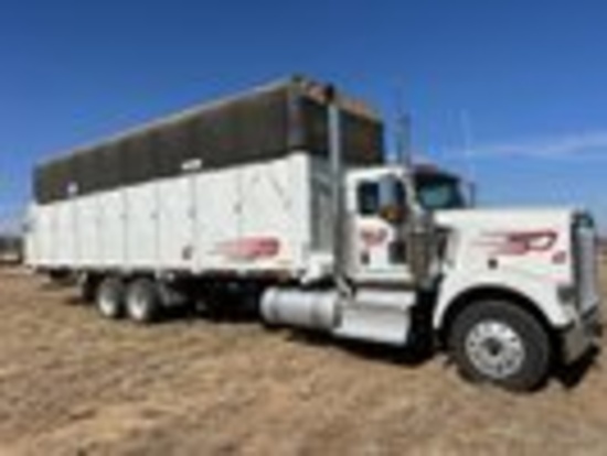 2019 Kenworth W900