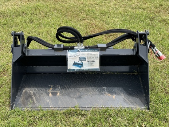 2025 Wolverine Mini skid steer combo bucket