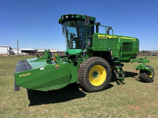 2022 John Deere W235M
