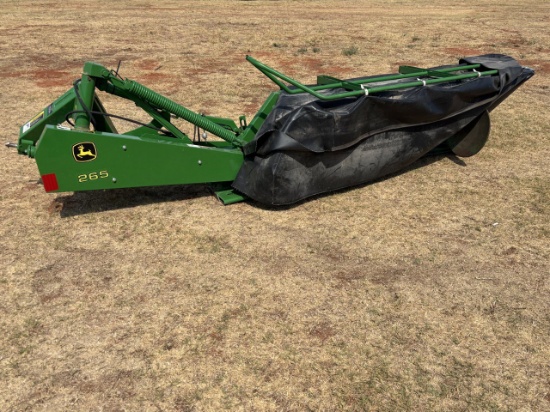 John Deere 265