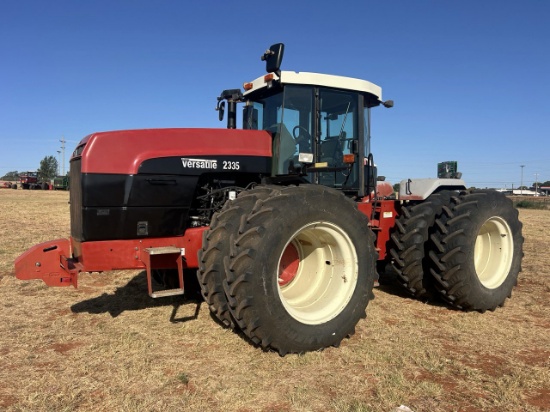 2006 Versatile 2335