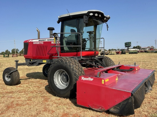 2014 Massey Ferguson WR9870