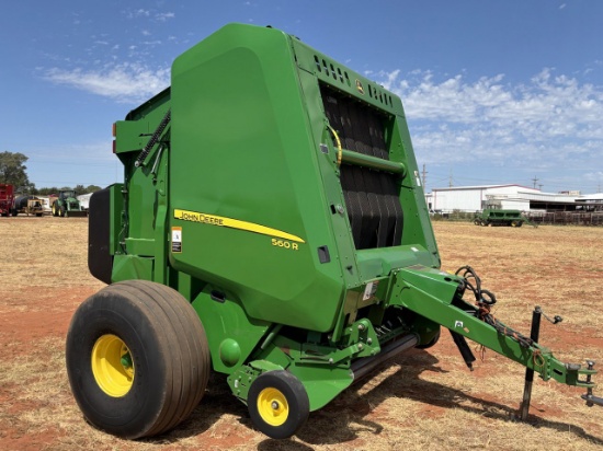 2018 John Deere 560R