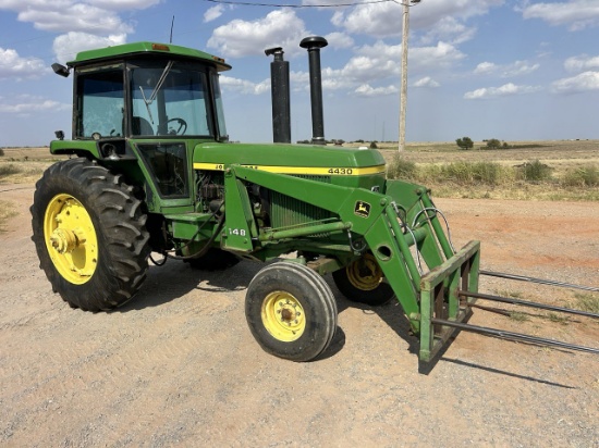 1976 John Deere 4430