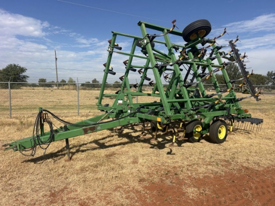 John Deere 980