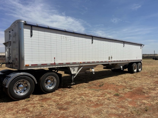 2015 Wilson Grain Trailer