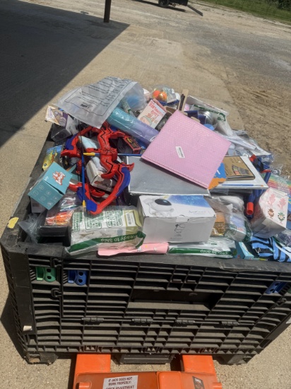 Pallet of Misc Toy Items