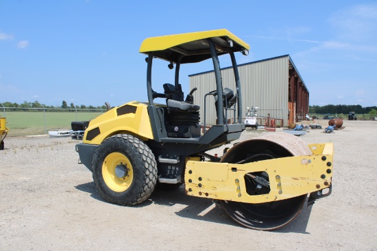 2015 Bomag Single Drum Roller
