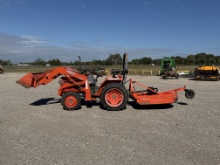 Kubota L2500 Tractor and Loader