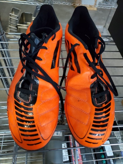 Size 9 F50 Soccer Cleats