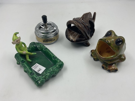 Vintage Japan Spin Ashtray- Florida Fish-Frog-Leprechaun