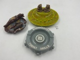 3 misc - mcm green speckle 2 raccoon glass eyes - burgmaster turret drills - florida pottery alligat