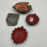 2 early cast iron leaf trays - treasure craft florida - nevada