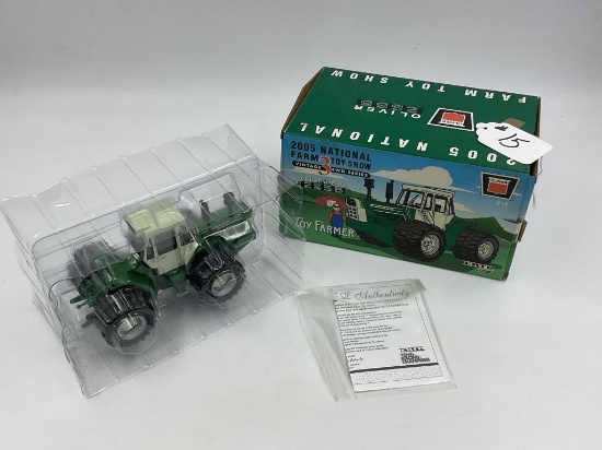 ERTL 2005 Oliver 2655