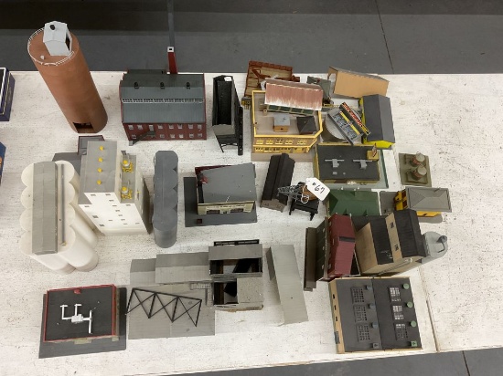 Misc train building and accessories