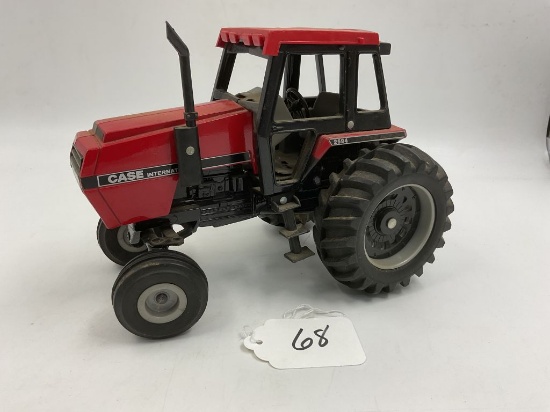 ERTL Case International 2594