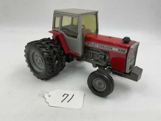 ERTL Massey Ferguson 698