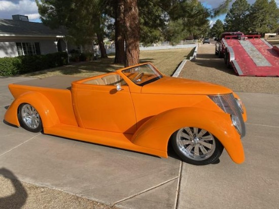 1937 Ford Custom Roadster Pickup