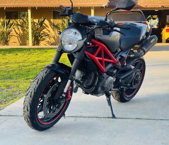 2013 Ducati Monster 796 Motorcycle