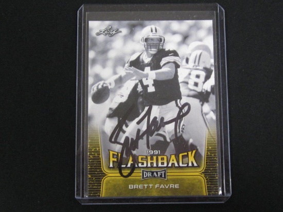 BRETT FAVRE SIGNED TRADING CARD WITH COA