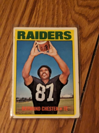 1972 Topps #143 Raymond Chester Oakland Raiders Rookie Original Vintage