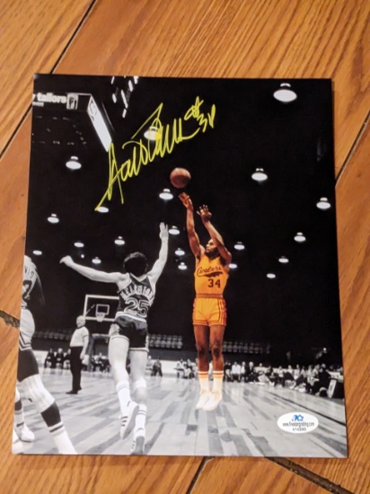 Austin Carr autographed 8x10 photo With Fivestar Grading COA