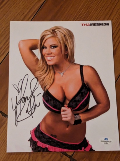 Madison Rayne autographed 8x10 photo With Fivestar Grading COA