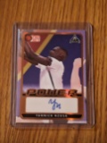 2021-22 Leaf Pro Set Power Base Auto Yannick Nzosa #BA-YN1 Auto