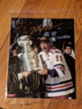 Mark Messier Signed Autographed 8x10 Photo with coa