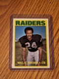 1972 Topps Vintage Football Card # 28 Willie Brown - Oakland Raiders HOF