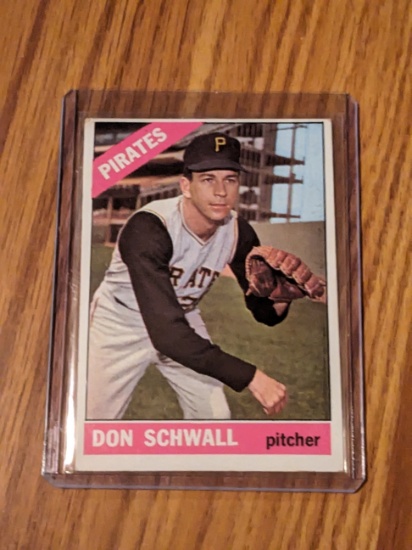 1966 Topps Pittsburgh Pirates Baseball Card #144 Don Schwall