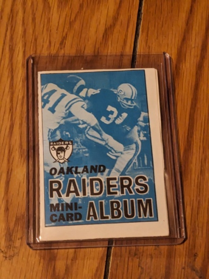 1969 Topps Mini Albums Football #25 Oakland Raiders