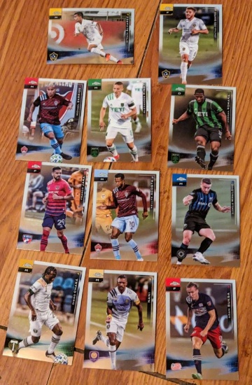 x11 soccer card lot of 2021 Topps Chrome See pictures