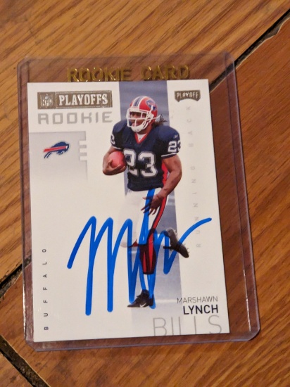 Marshawn Lynch autographed card w/coa