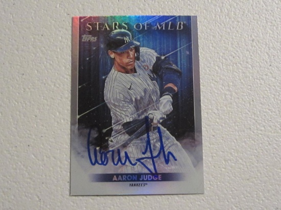 AARON JUDGE SIGNED TRADING CARD WITH COA