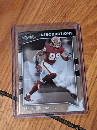 2020 Absolute NFL Chase Young RC Introductions Insert Card #I-CY