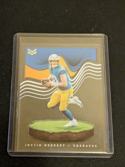 2022 Chronicles JUSTIN HERBERT #MAG-4 Magnitude Clear Acetate Rookie RC Chargers