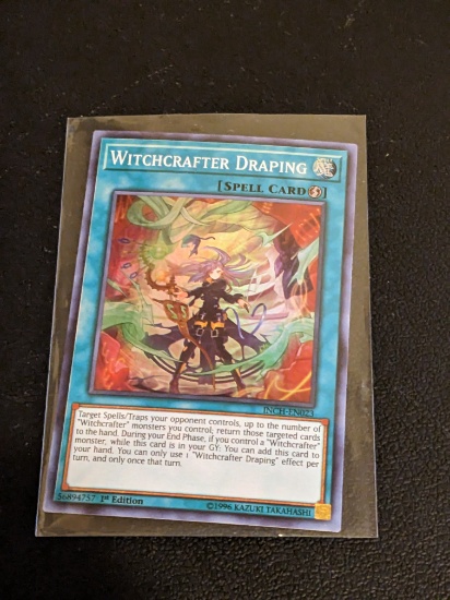 Yu-Gi-Oh Card - INCH-EN023 - WITCHCRAFTER DRAPING (super rare holo)